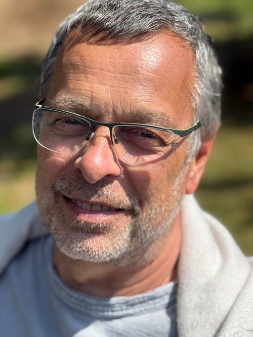 Christoph Fischer von Aivisto – Experte für naturnahe Teichplanung